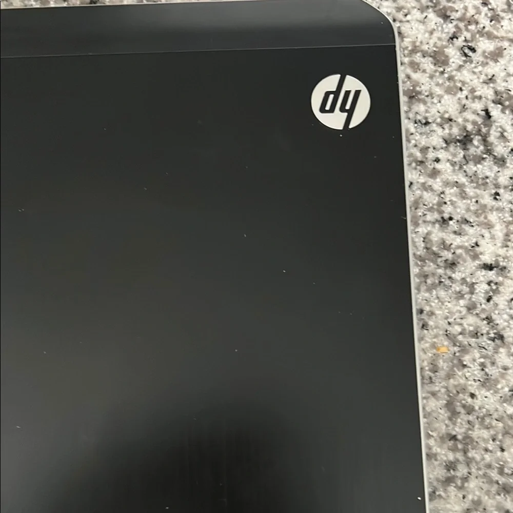 HP Black Laptop Beats Audio (needs fixing)